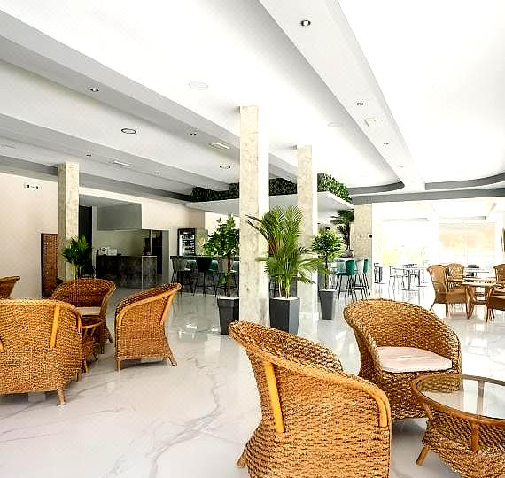 Sotirakis Hotel